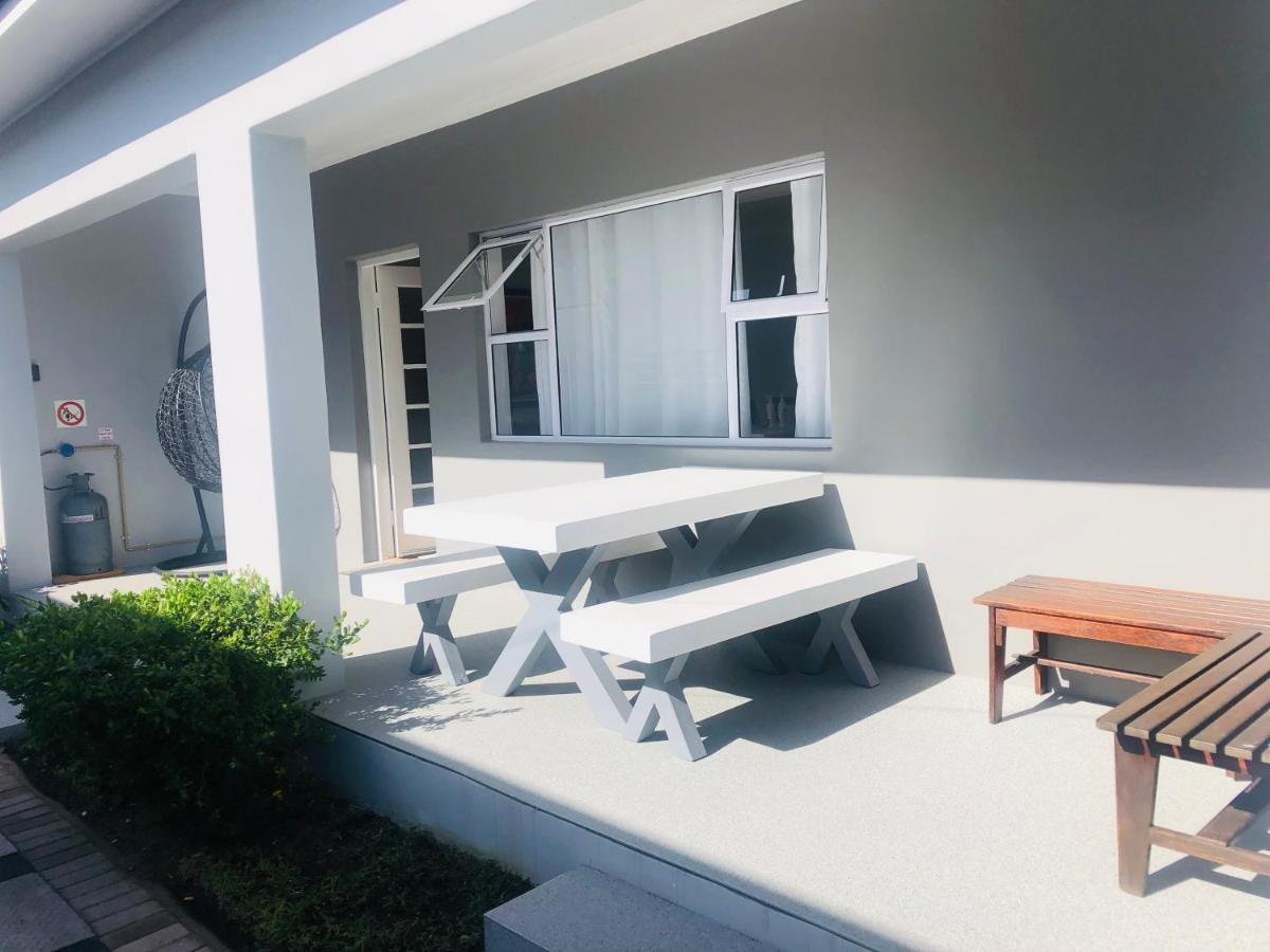 Wave N' Sea Villa Langebaan Eksteriør billede