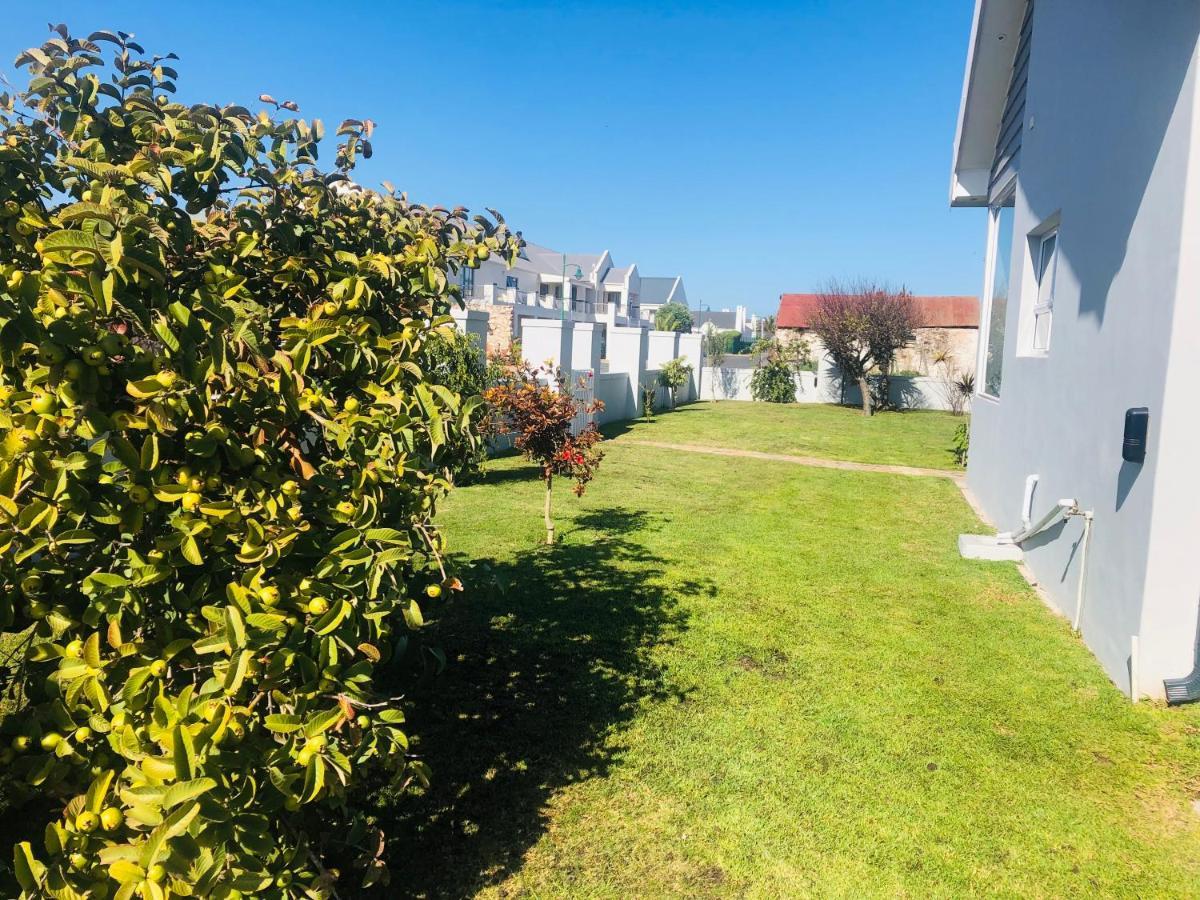 Wave N' Sea Villa Langebaan Eksteriør billede